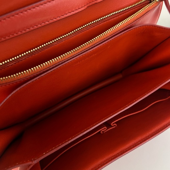 CELINE Goatskin Medium Classic Box Flap Bag Cinnamon - Picture 13 of 13